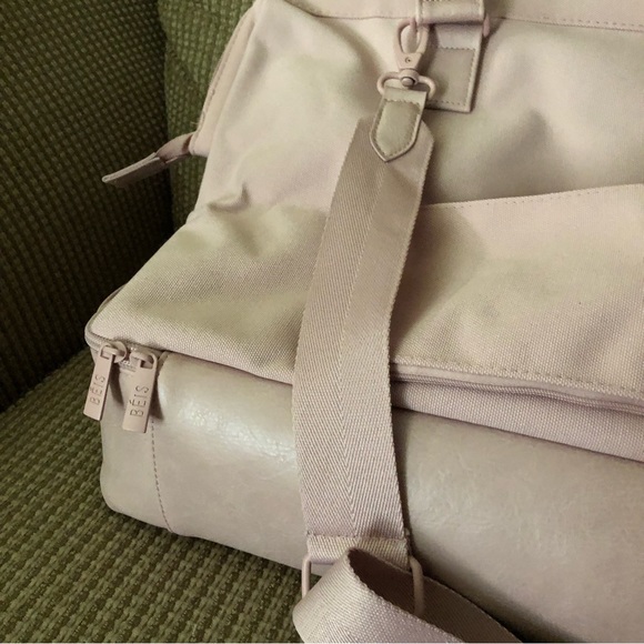 BRAND NEW! Beis The Weekender Bag Atlas Pink 16 x 19 x 10 - Picture 11 of 12